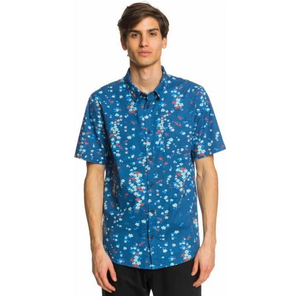 NWT Quicksilver Men’s Tripping Daisy Short-Sleeve Shirt Size Medium in Blue